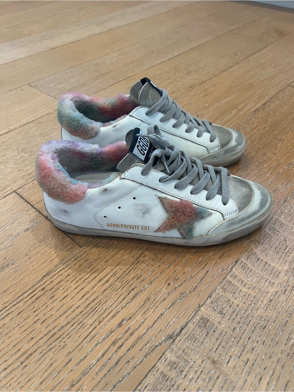 Golden Goose White Low-Top Sneakers with Multicolor Star